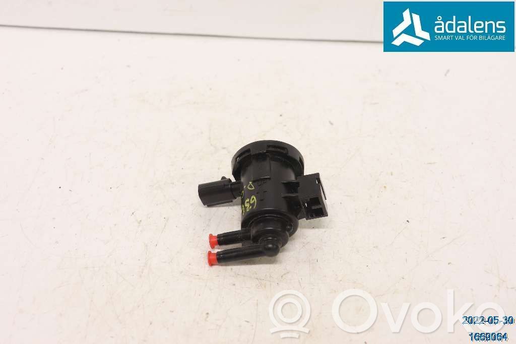 Válvula de vacío   4591733AA