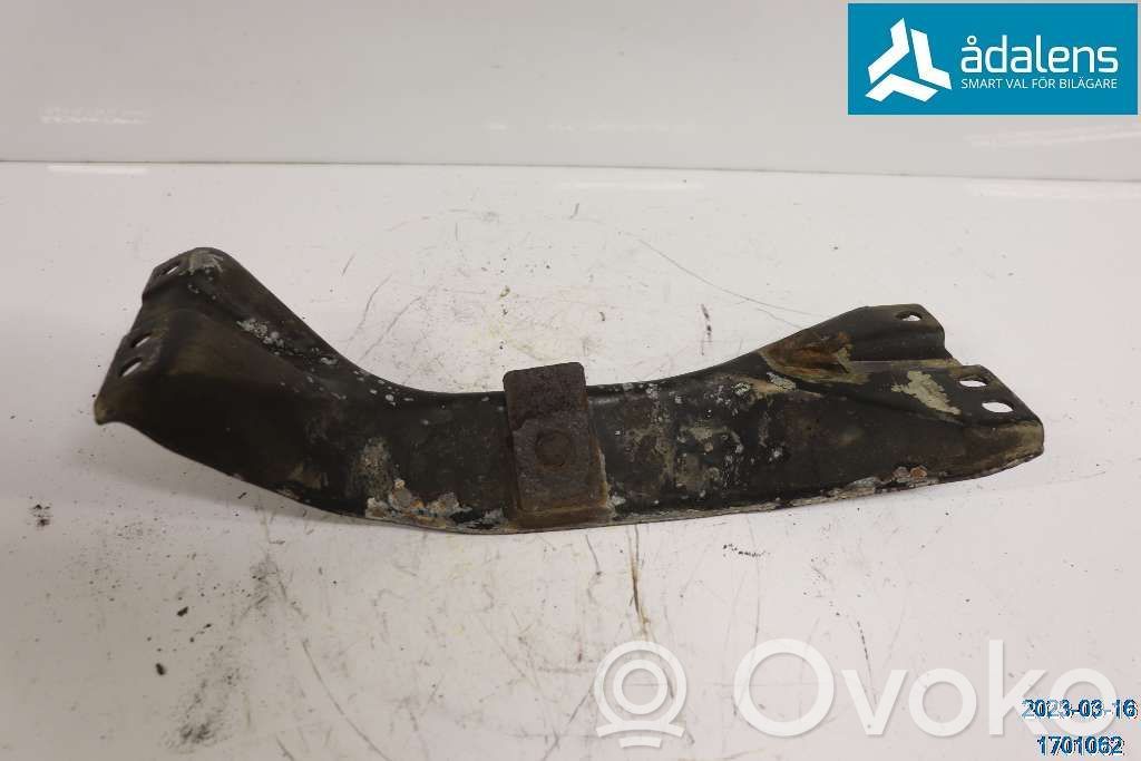 Volvo 740 Łapa / Mocowanie skrzyni biegów 