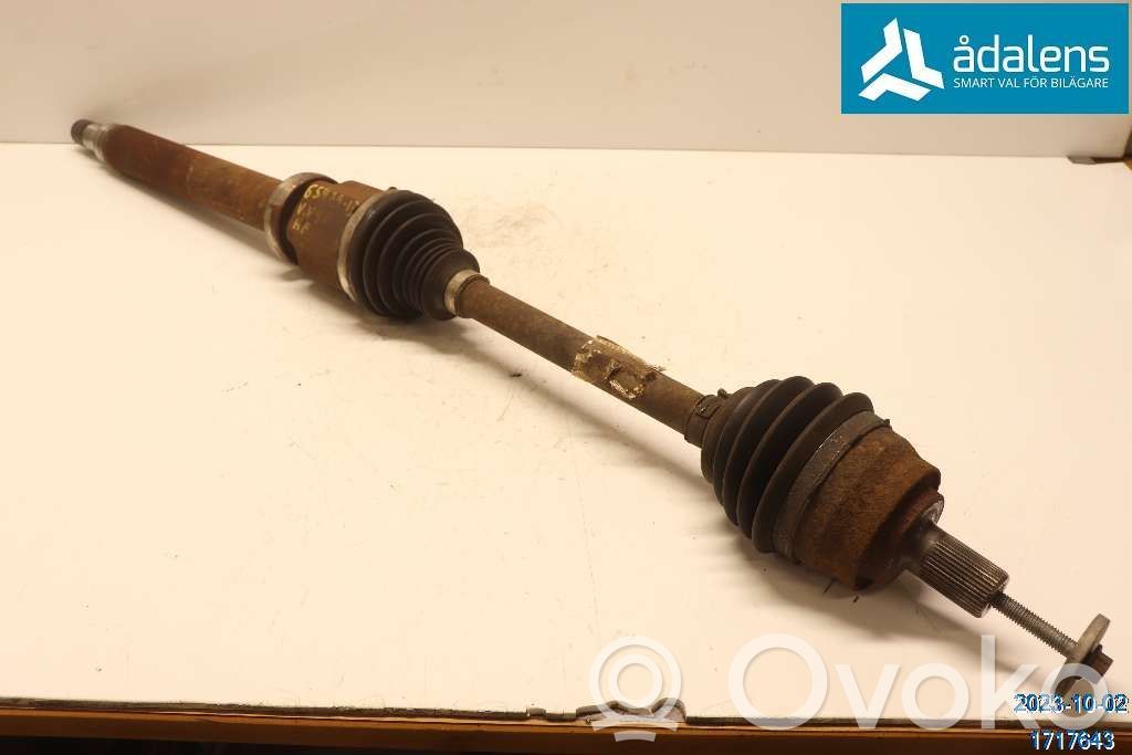 Volvo V40 Front driveshaft 