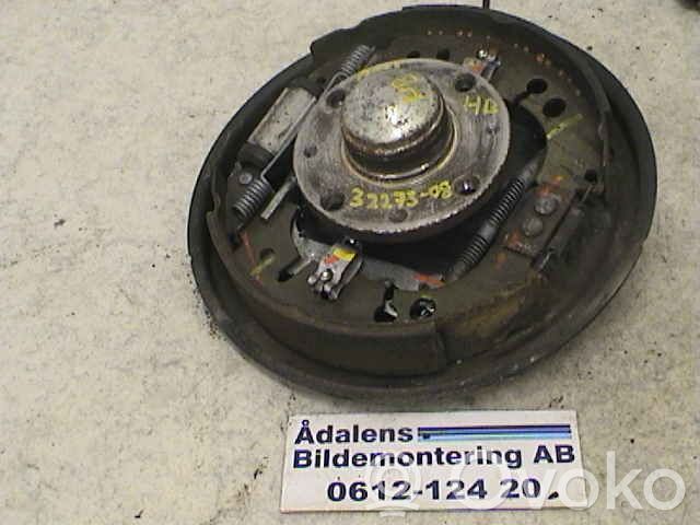 Opel Corsa D Rodamiento de cubo de rueda trasera 