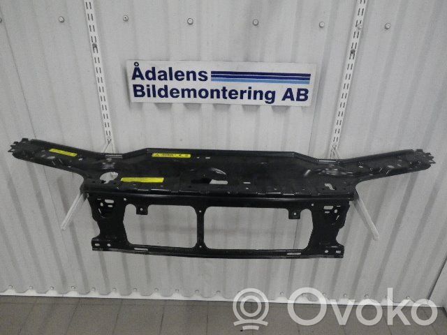 Volvo S80 Radiatorių panelė 