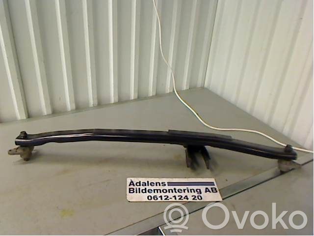 Volvo XC70 Engine mounting bracket 