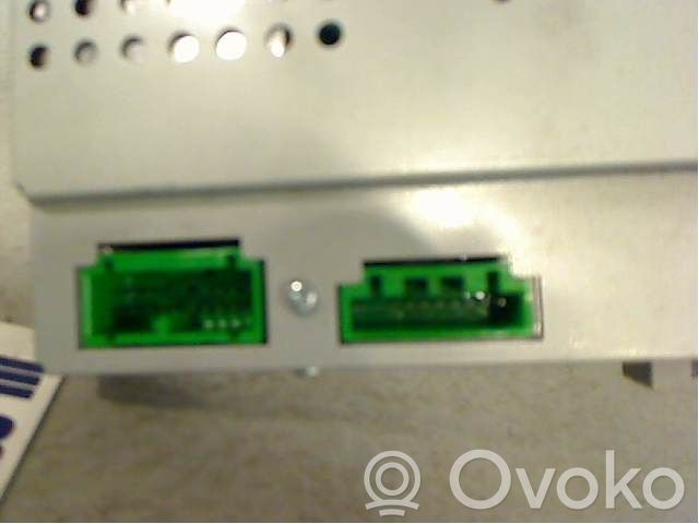 GPS navigation control unit/module   36050084,8673100,8673100