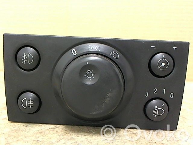 Opel Vectra C Light switch 