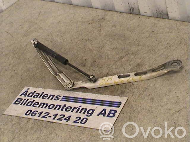 BMW 5 E34 Amortizatorius variklio dangčio 