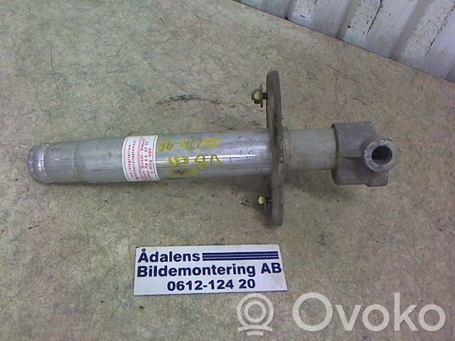 BMW 5 E39 Barra de anclaje del amortiguador trasero 