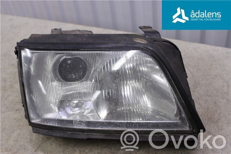 Audi A6 S6 C4 4A Etu-/Ajovalo 