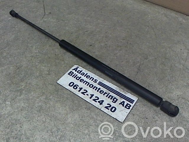 Toyota Corolla E120 E130 Tailgate strut 