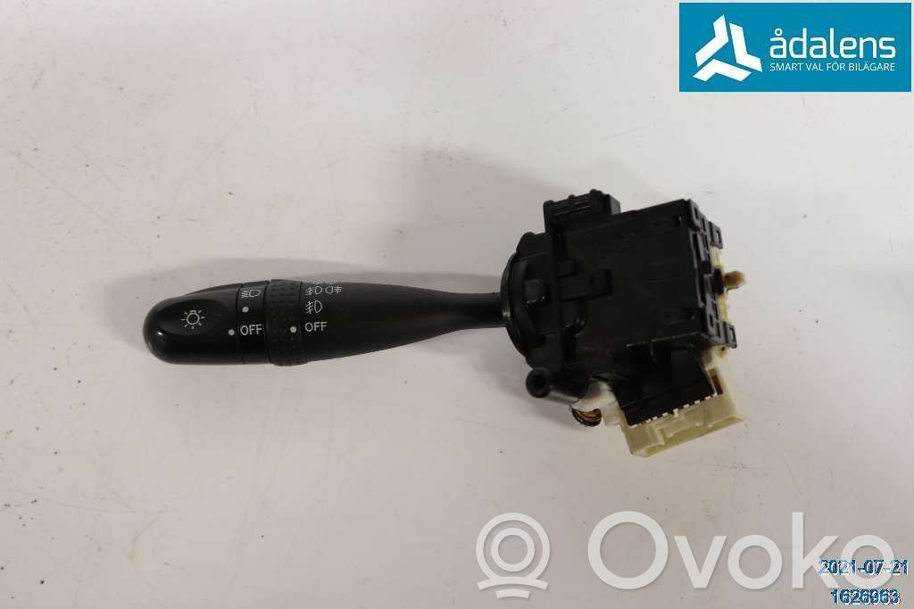 Toyota Corolla E120 E130 Palanca de intermitentes 