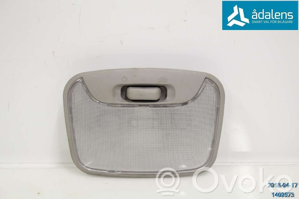 Otras luces interiores   8401A135HB,8401A135ZZ