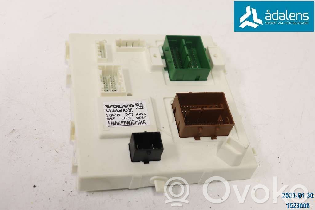 Volvo V60 Fuse module 