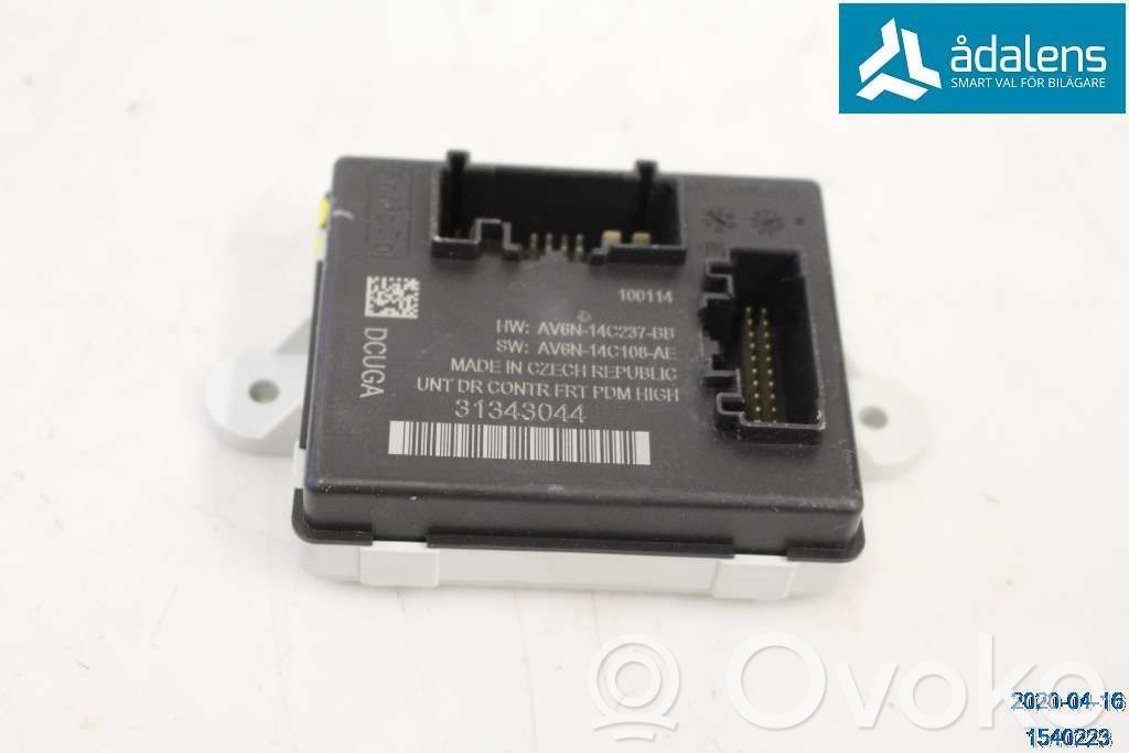 Unidad de control/módulo de la puerta   31456701