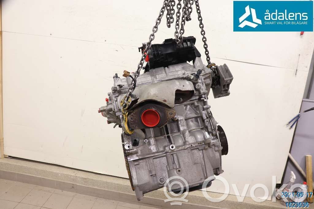 Nissan Juke I F15 Engine 
