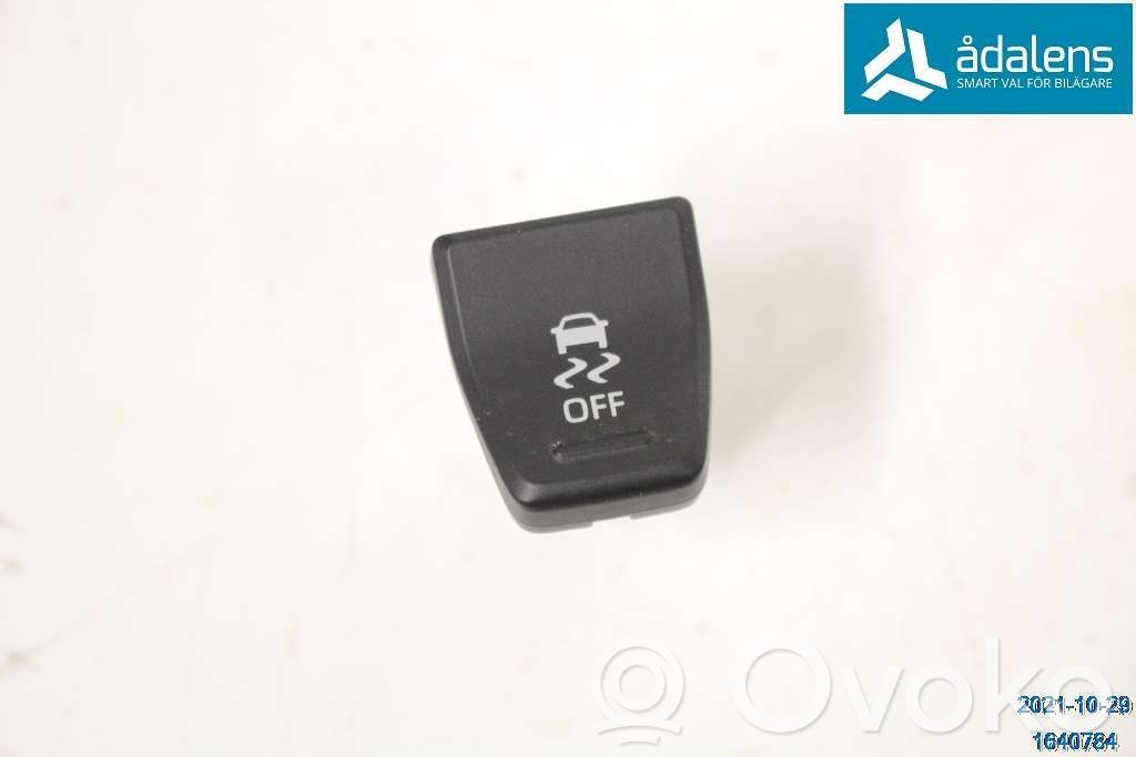Toyota RAV 4 (XA50) Interruptor de control de tracción (ASR) 