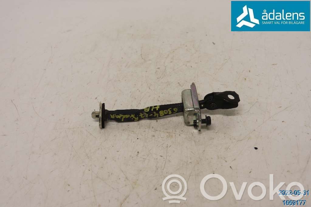Renault Kadjar Takaoven pidätin 