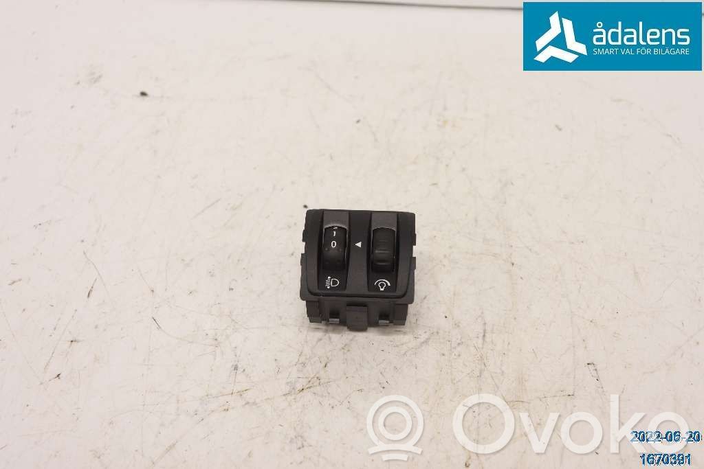 Interruptor de control del panel de luces   251900567R