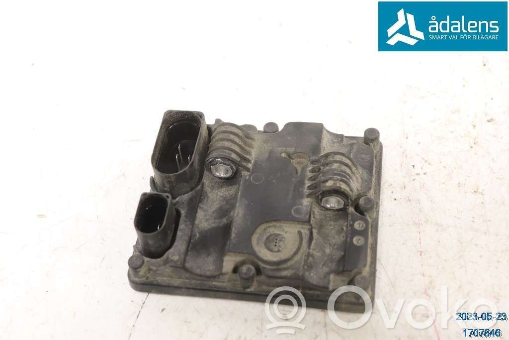 Volvo S90, V90 Transfer box differential control unit 