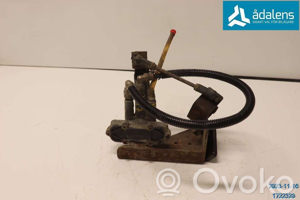 Renault Master III Air suspension front height level sensor 