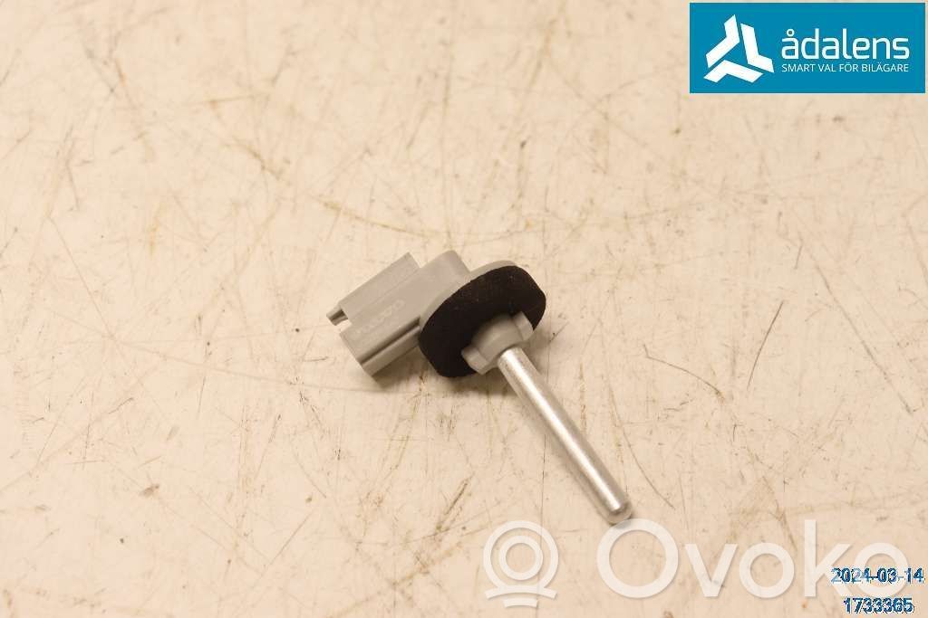 Interior temperature sensor   32289547