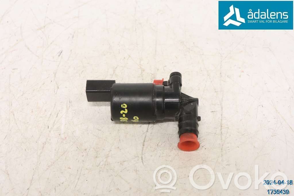 Volvo V60 Headlight washer pump 