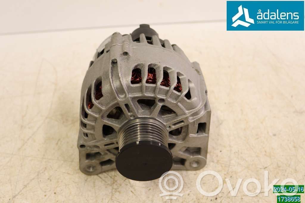 Alternator   231006677R,F032116240ZC0,116240