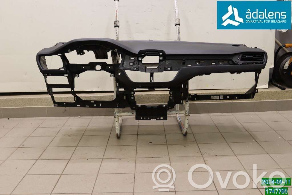 Dashboard   2500866,JX7BA04305CKD3HE