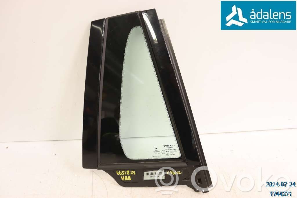 Volvo V60 Ventanilla de ventilación de la puerta trasera 