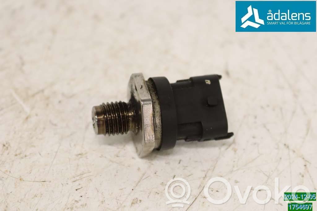 Mercedes-Benz Citan W415 Regulator presiune combustibil 