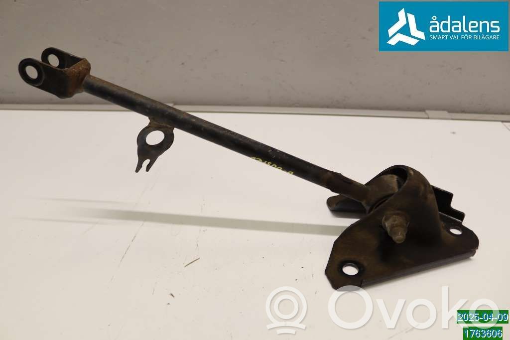 Dacia Duster II Querlenker hinten 