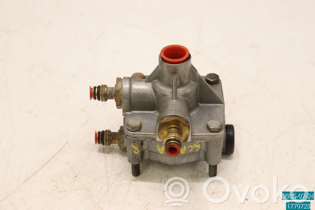 Volvo S90, V90 Scheinwerfer 