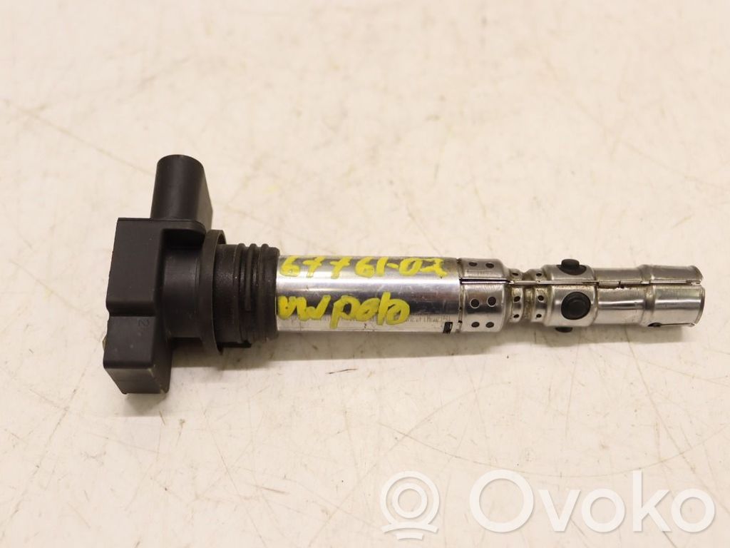 Bobina de encendido de alto voltaje   03D905715A