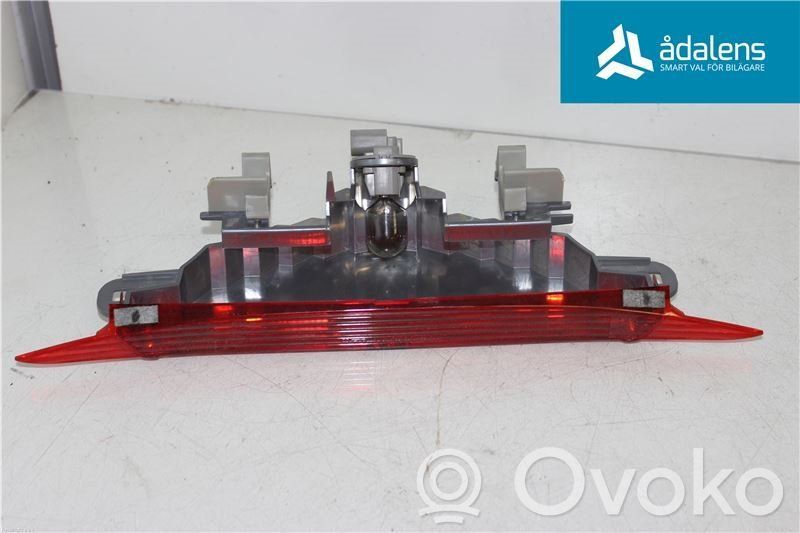Dritte Bremsleuchte   GJ6J51580D
