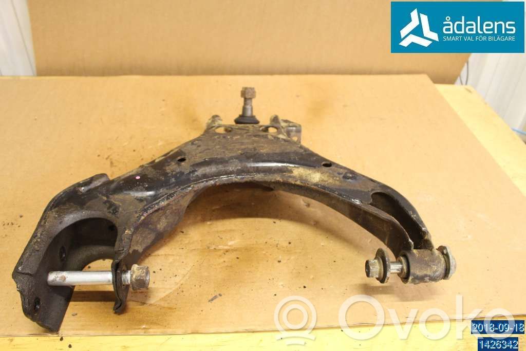 Isuzu D-Max Front lower control arm/wishbone 