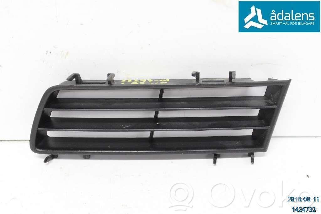Saab 9-5 Front bumper lower grill 