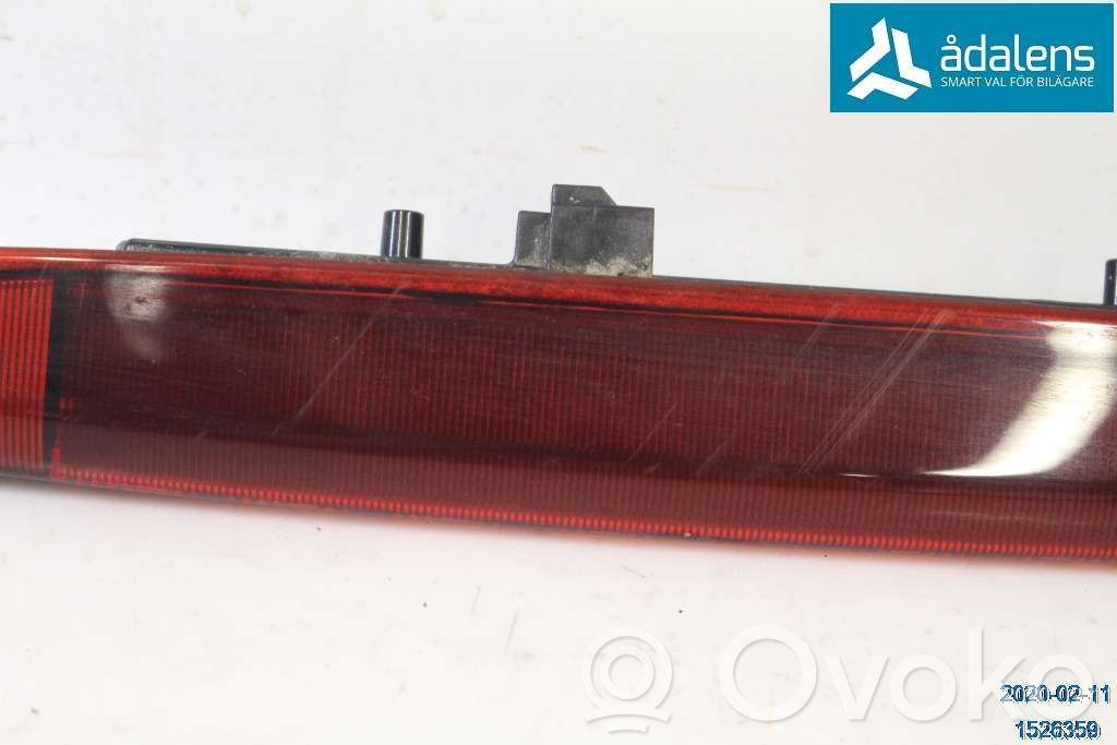 Subaru XV I Third/center stoplight 
