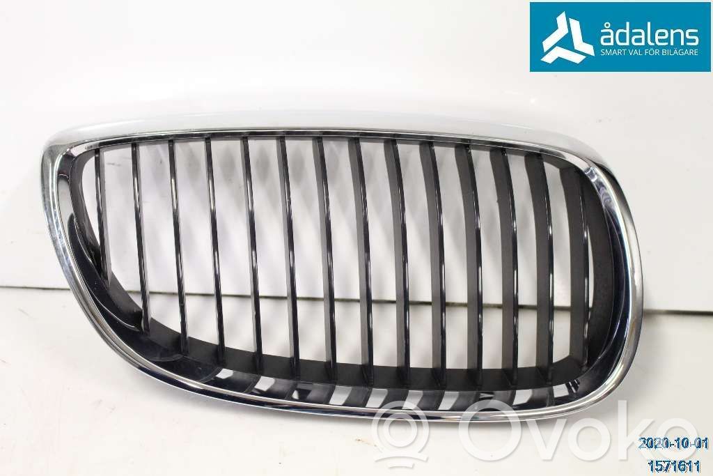 BMW 3 E92 E93 Apakšējais režģis (trīsdaļīgs) 