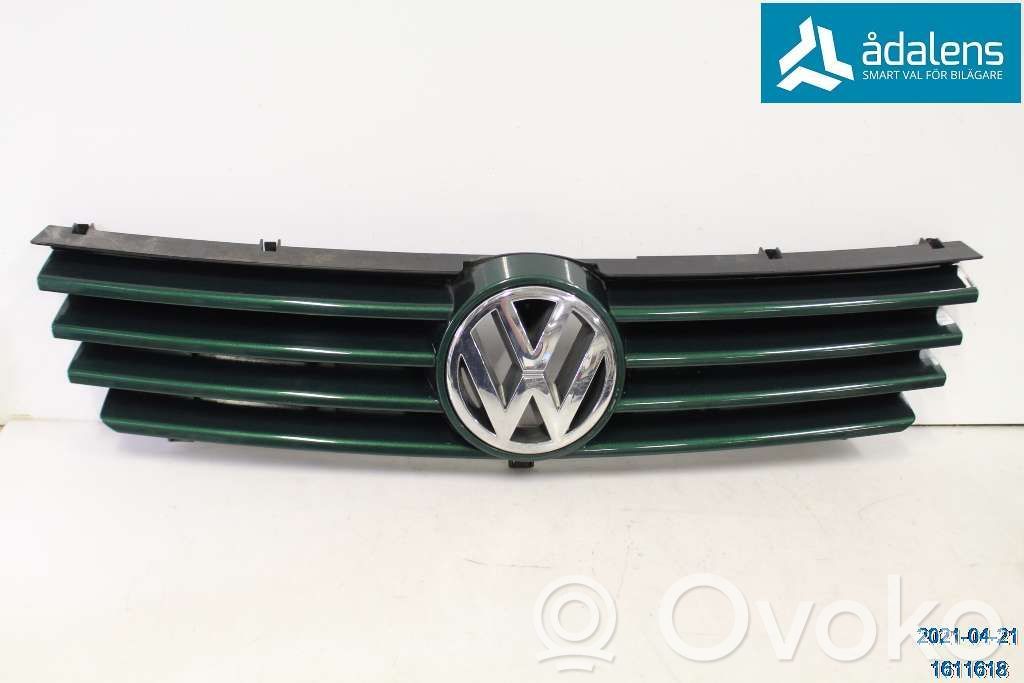 Volkswagen Polo III 6N 6N2 6NF Kratka dolna zderzaka przedniego 