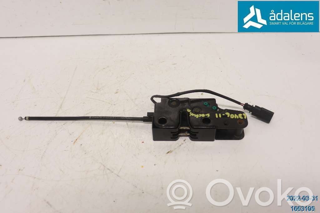 Skoda Octavia Mk2 (1Z) Serrure de capot 