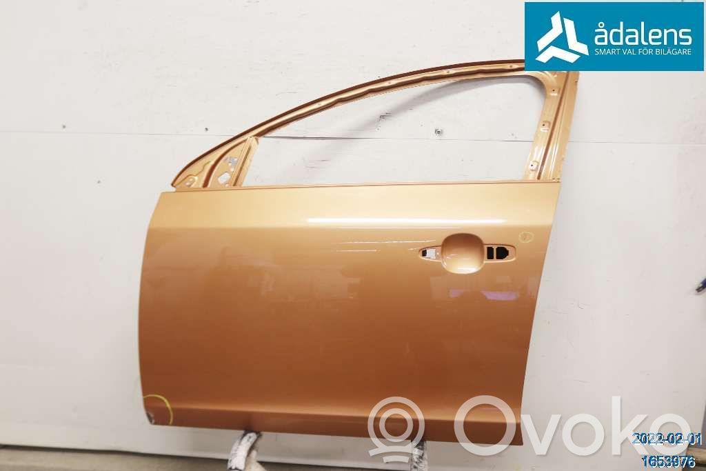 Volvo V60 Priekinės durys 
