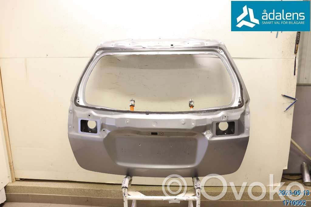 Subaru Outback Tailgate/trunk/boot lid 