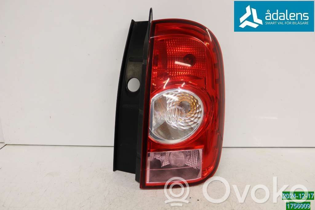 Dacia Duster Rear/tail lights 