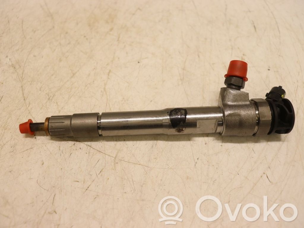Nissan NV300 Inyector de combustible 