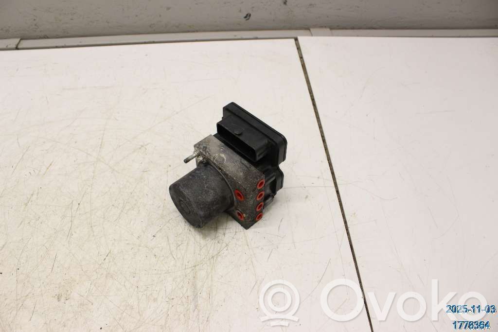 Mazda CX-3 ABS bloks 