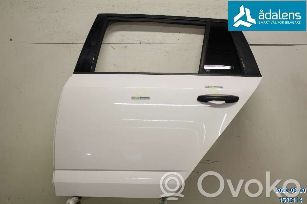Puerta trasera   5E9833051