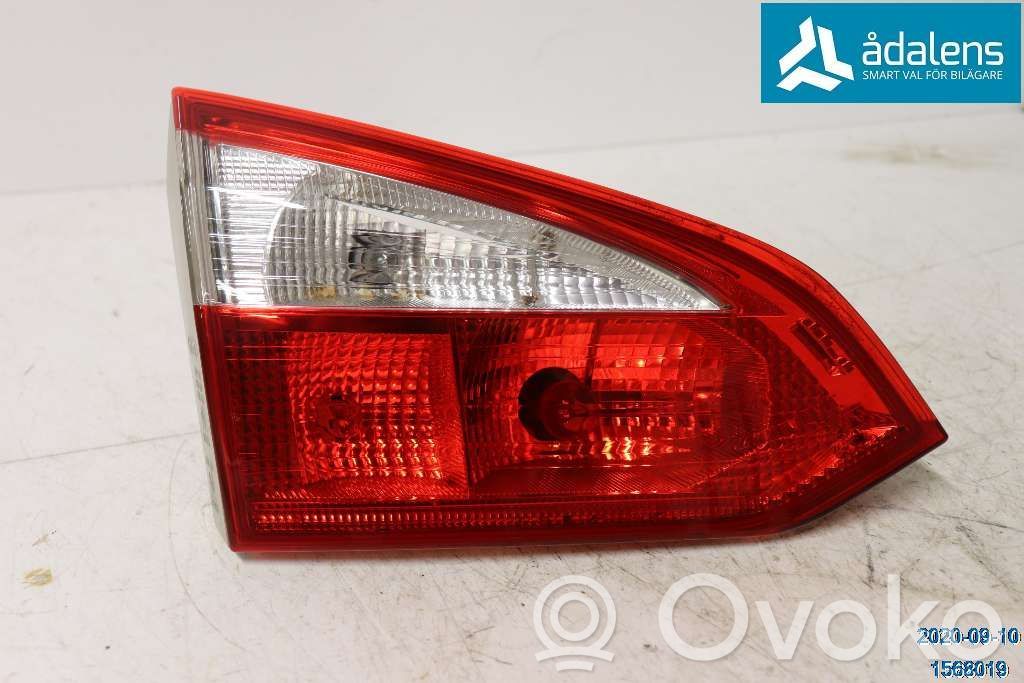 Ford Focus Tailgate rear/tail lights 