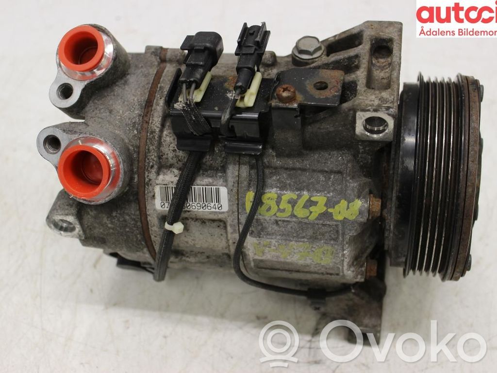 Volvo V70 Kompresor / Sprężarka klimatyzacji A/C 
