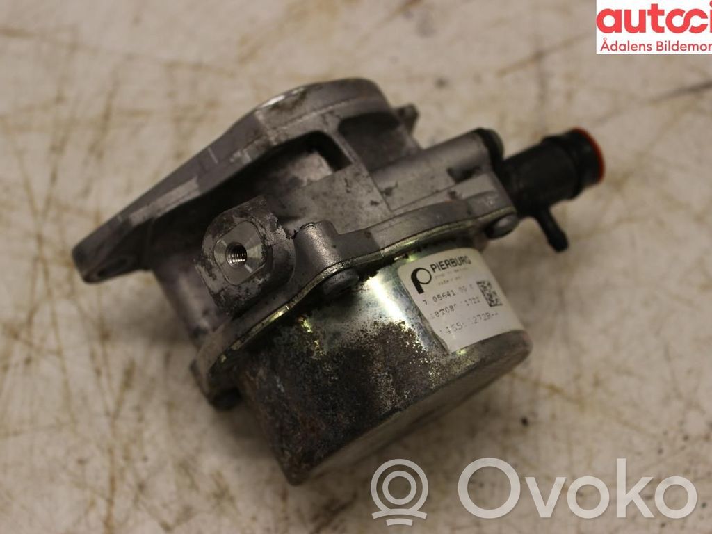 Dacia Duster II Pompă vacuum 