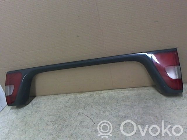 Tailgate trim   9133726