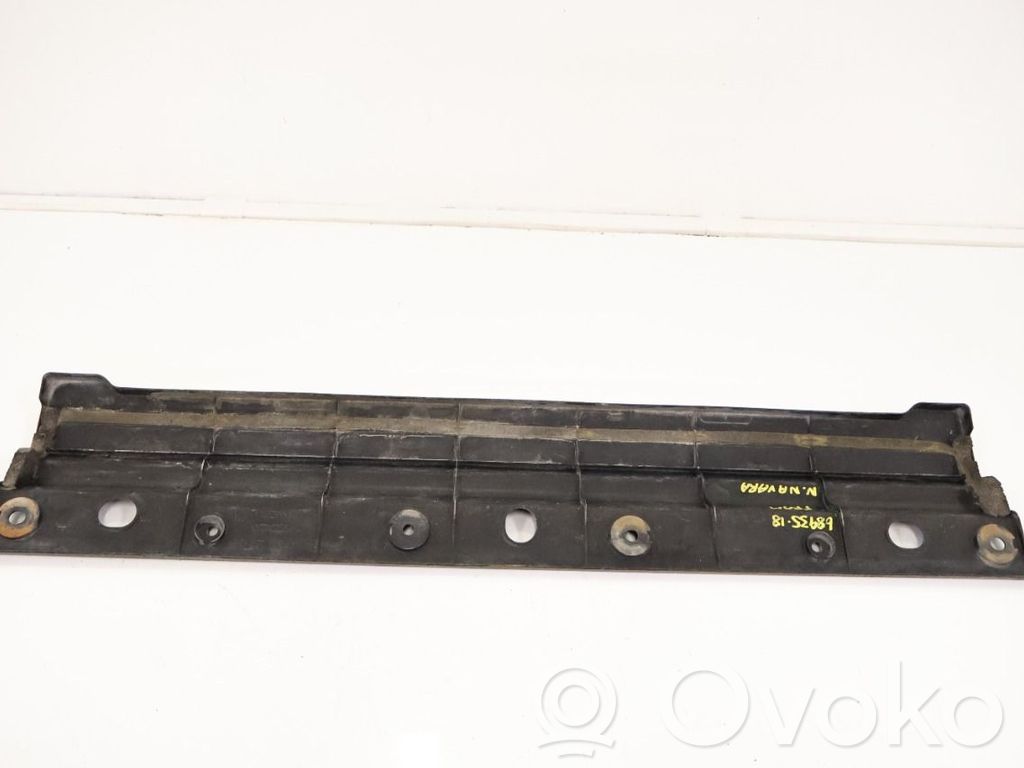 Nissan Navara D23 Suport panou fixare radiatoare 