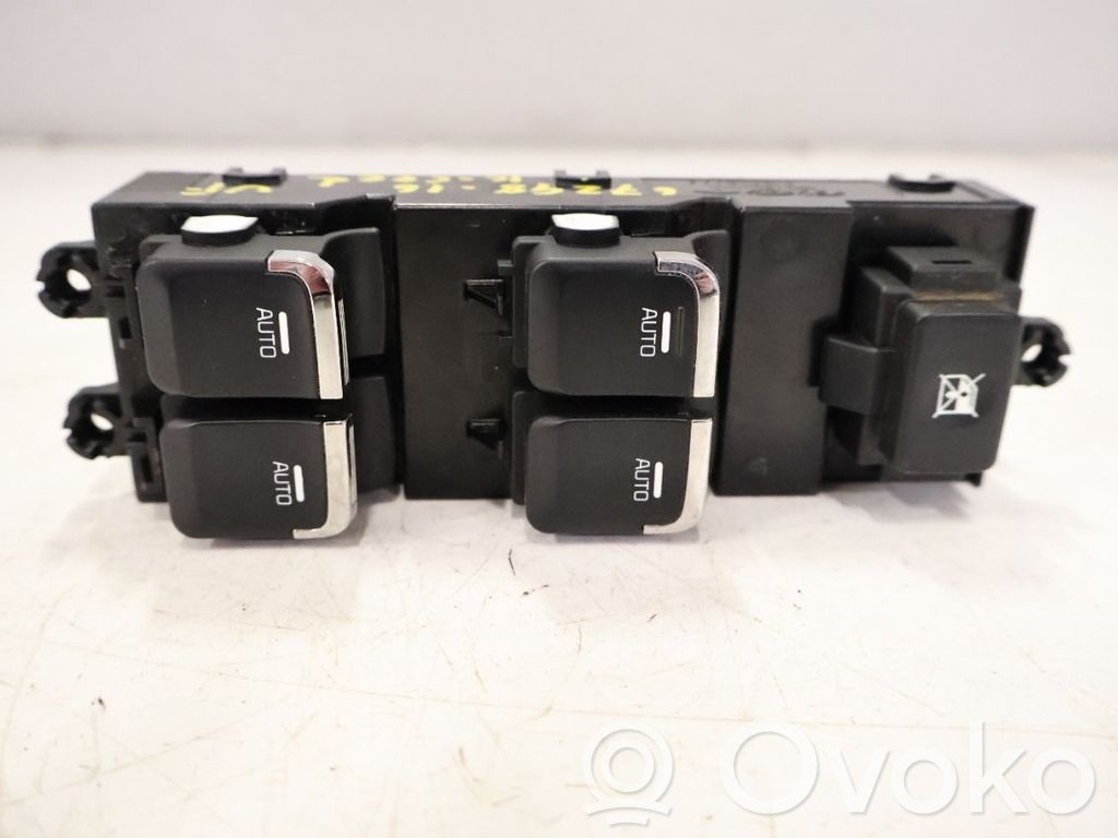 Comutator comandă geamuri electrice   93570A2200WK